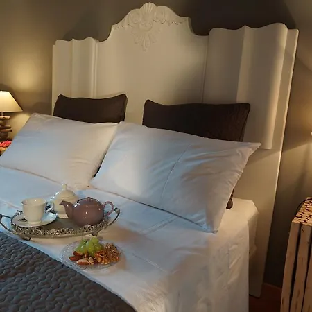 Avogari B&B-2